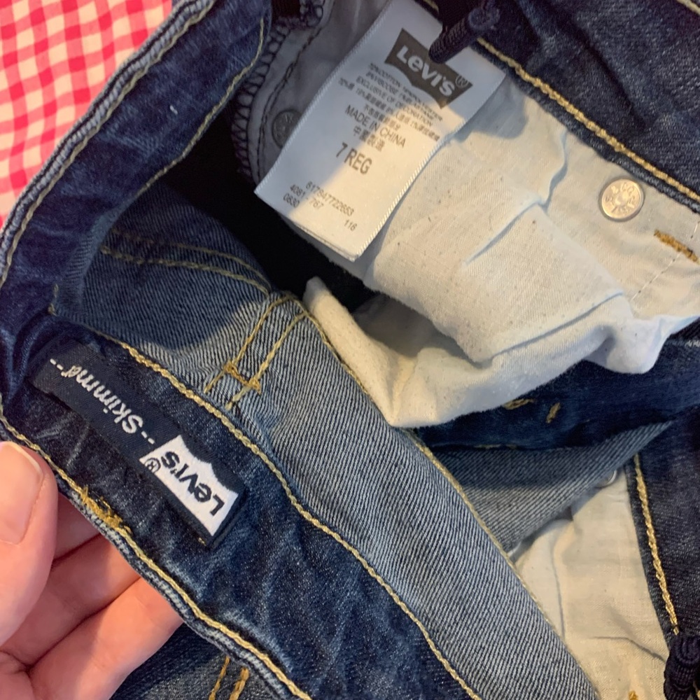 Levi’s Jeans - Picture 3 of 6